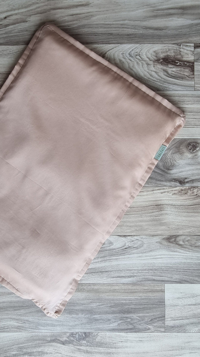 Plain Mat