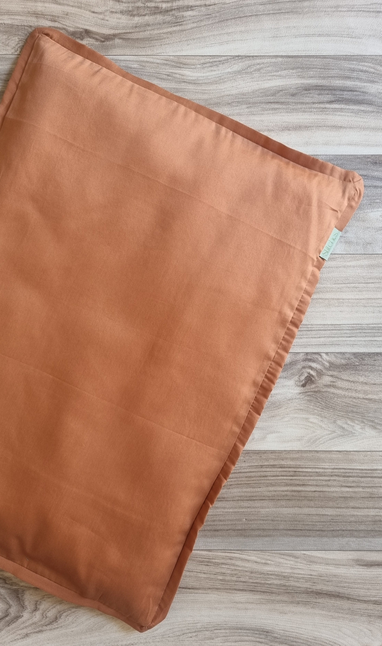 Plain mat copper brown