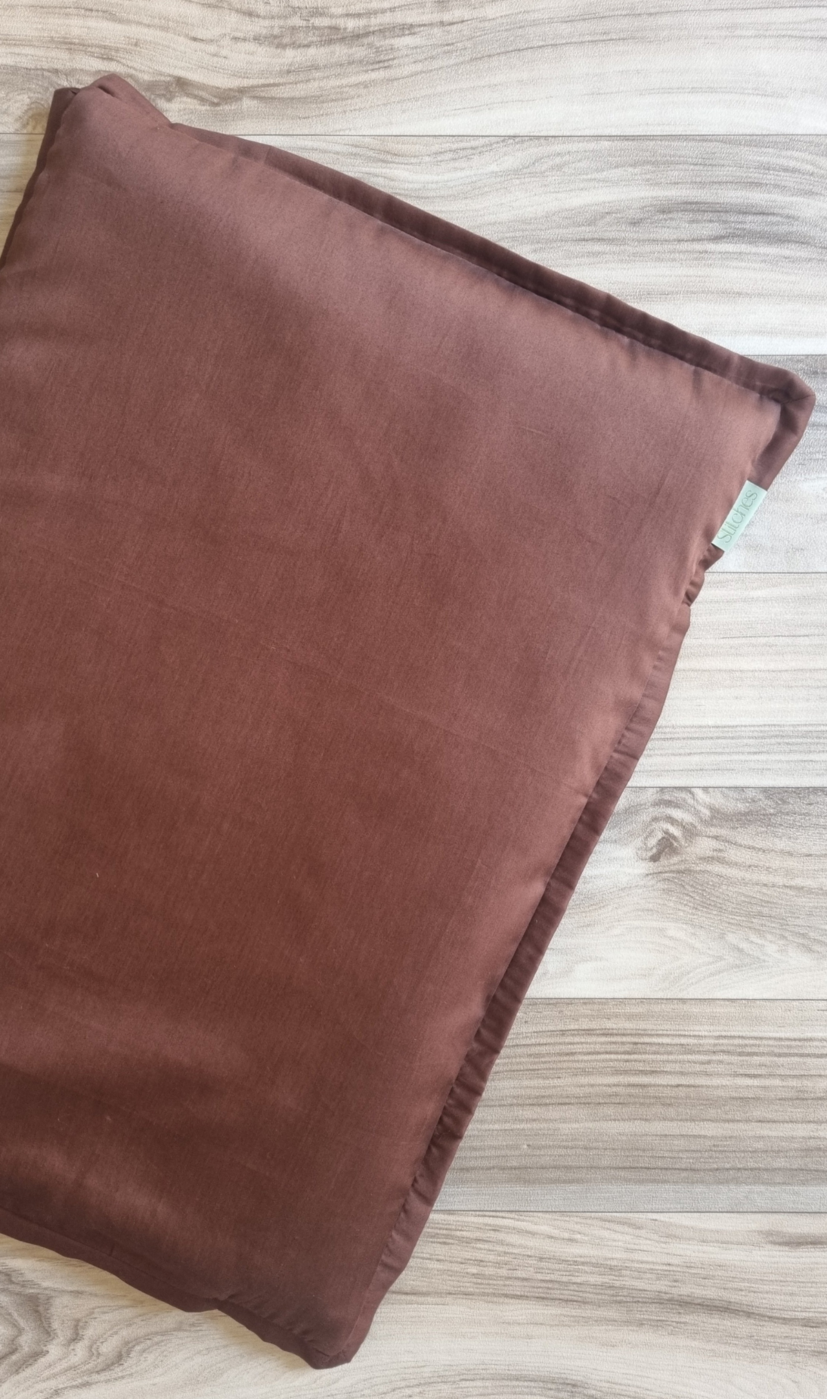 Plain mat dark brown