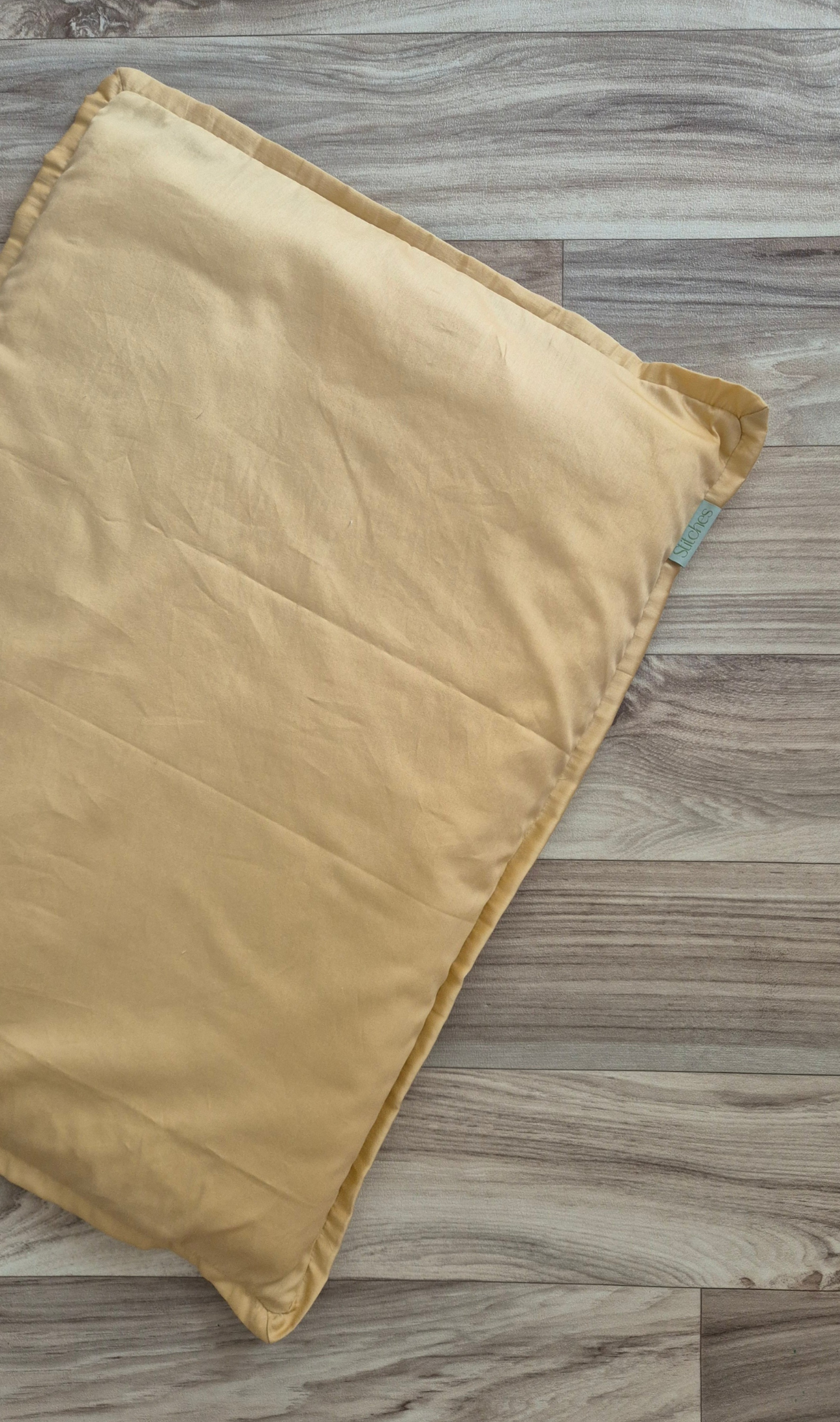 Plain mat gold