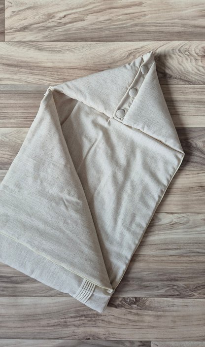 Pleats beige yes 1
