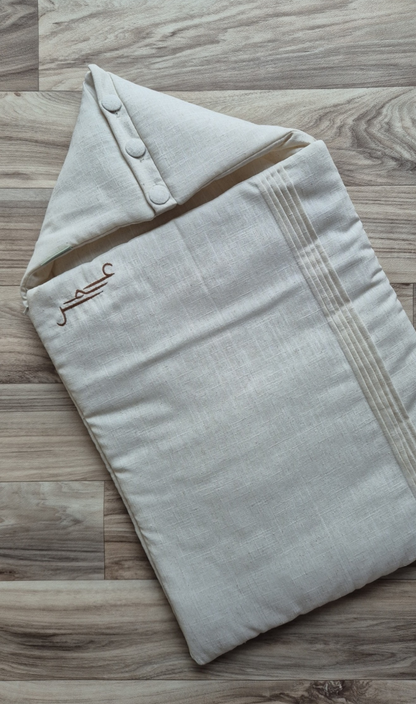 Pleats beige yes 1