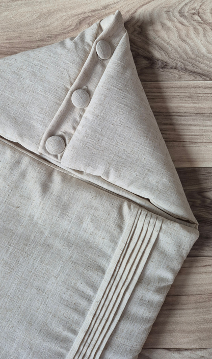 Pleats beige yes 1