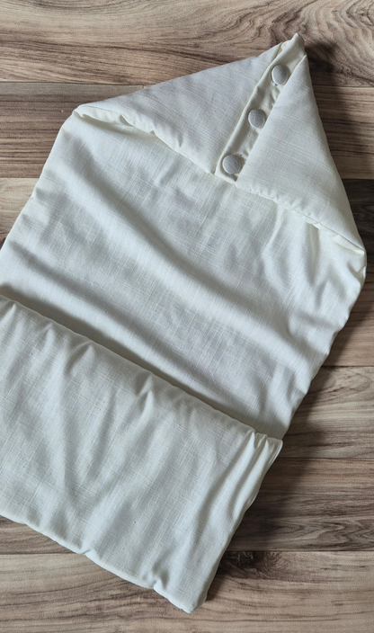 Pleats beige yes 1