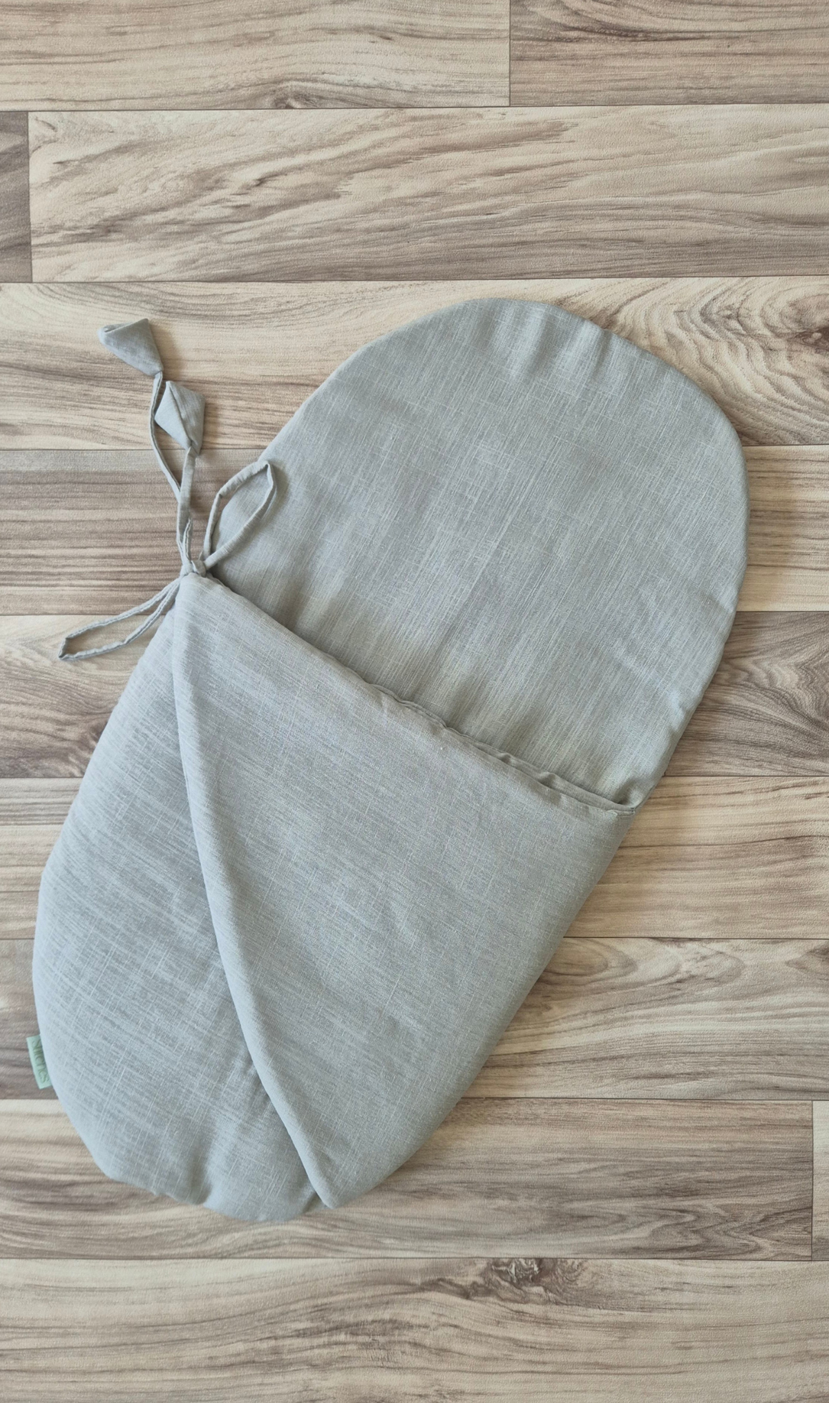 Round grey